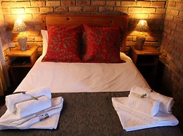 Teri Lemveli Lodge