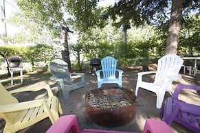 Lakefront Cottage in Manitou Beach