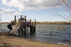 Lakefront Cottage in Manitou Beach