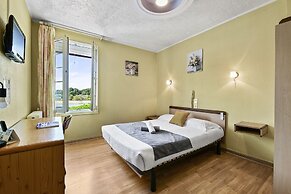 Logis Hôtel La Crémaillère