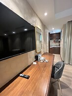 City Seasons Suites
