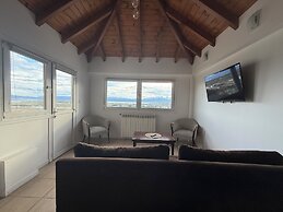 Los Arboles Apart