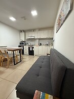 Los Arboles Apart