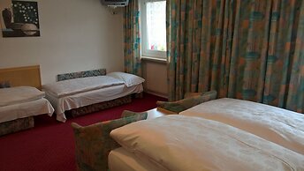 Hotel Rodes