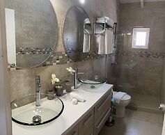 Arubas Bakval Suites