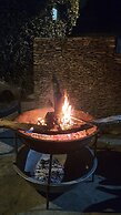 Cedar Lodge by Aahma