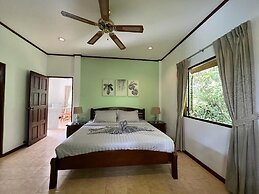 Woodlawn Villas