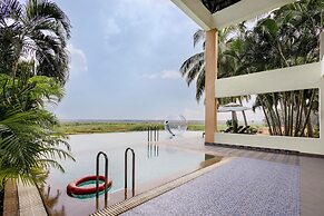 Sterling Palavelli Godavari