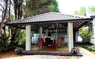 Mirage Kings Cottage
