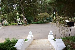 Mirage Kings Cottage