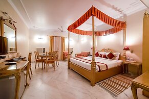 LMB Hotel