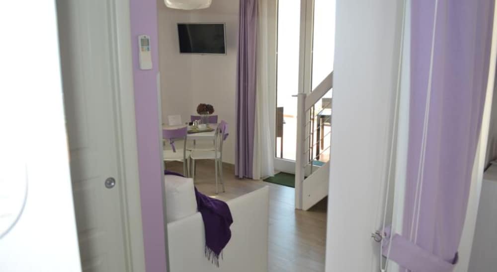 Al Centro Suites