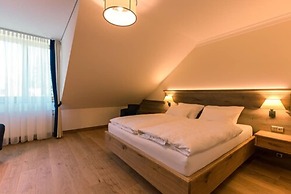 Hotel & Gaststätte zum Erdinger Weißbräu