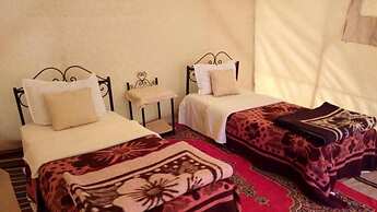 Bivouac Karim Sahara