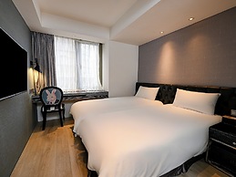 CHECK inn Taipei Main Station