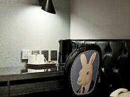 CHECK inn Taipei Main Station