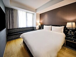 CHECK inn Taipei Main Station