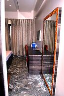 Hotel Apaar with Sea Face Garden Restaurant