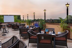 Glades Hotel