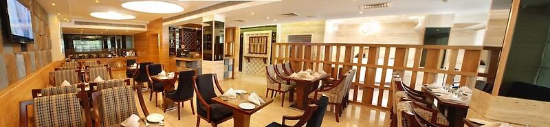Glades Hotel