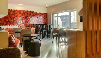 Hotel Spot Family Suites