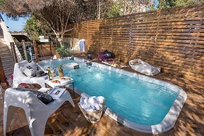 Osnata Boutique Suites