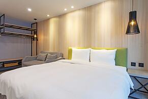 Green Hotel - West District