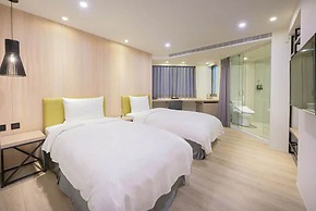 Green Hotel - West District