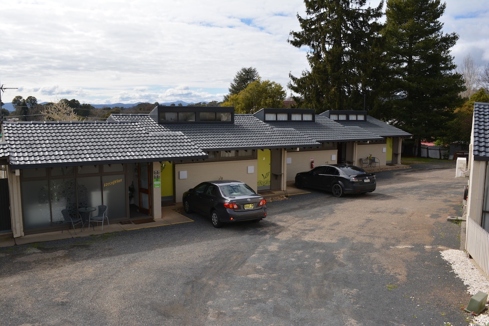 The Apple Inn