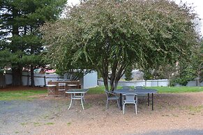 The Apple Inn