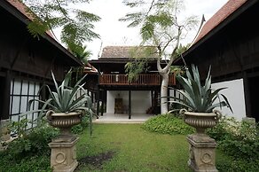 Villa Mahabhirom