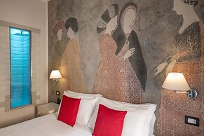 Spagna Secret Rooms