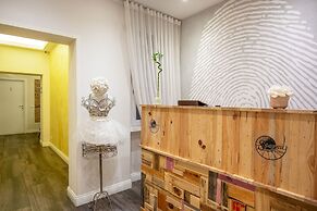 Spagna Secret Rooms