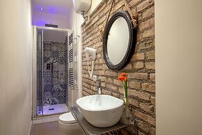 Spagna Secret Rooms