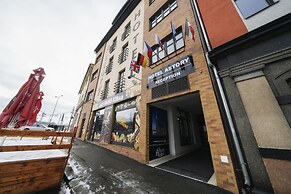 Astory Hotel