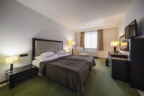 Astory Hotel
