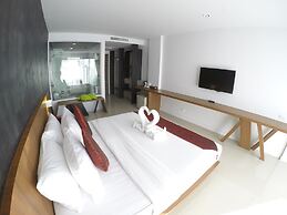 Phoenix Grand Hotel