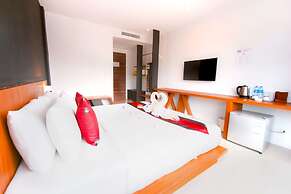 Phoenix Grand Hotel