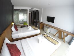Phoenix Grand Hotel