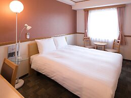 Toyoko Inn Aioi Station Shinkansen