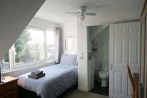 Dean Park Guest House
