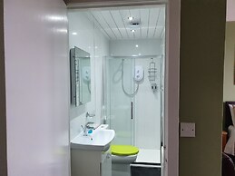 Dean Park Guest House