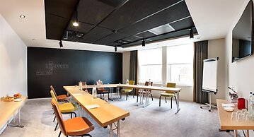 Park Inn by Radisson Brussels Airport