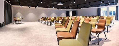 Park Inn by Radisson Brussels Airport