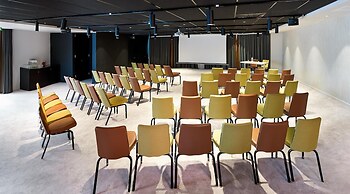 Park Inn by Radisson Brussels Airport