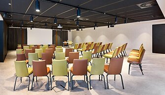 Park Inn by Radisson Brussels Airport
