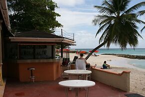 Salt Ash Hotel