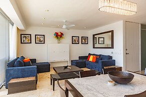 Magia Beachside Condo