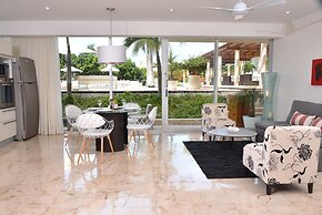 Magia Beachside Condo