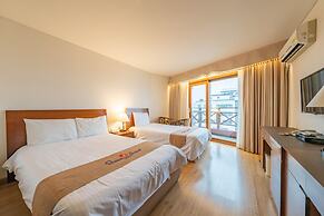 Ocean Grand Hotel